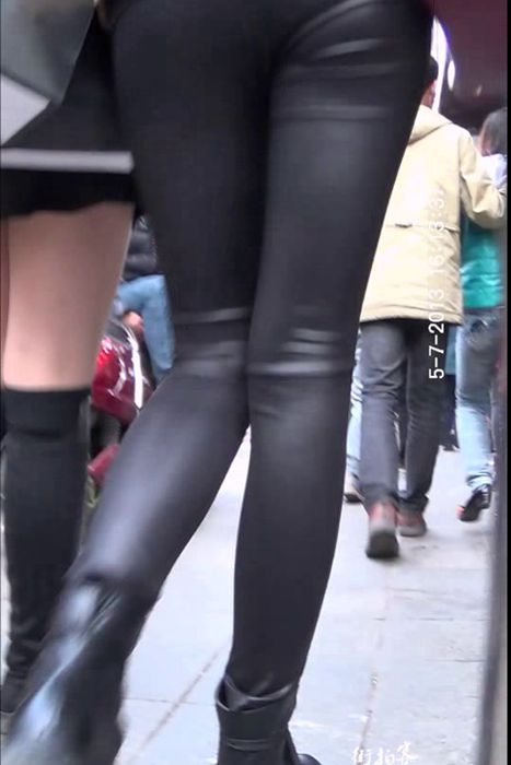 [街拍客视频]jx0108 紧身皮裤大美女让我深深着迷