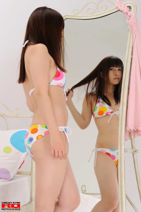 RQ-STAR写真NO.0303 Emi Sakura 佐倉恵美 Swim Suits